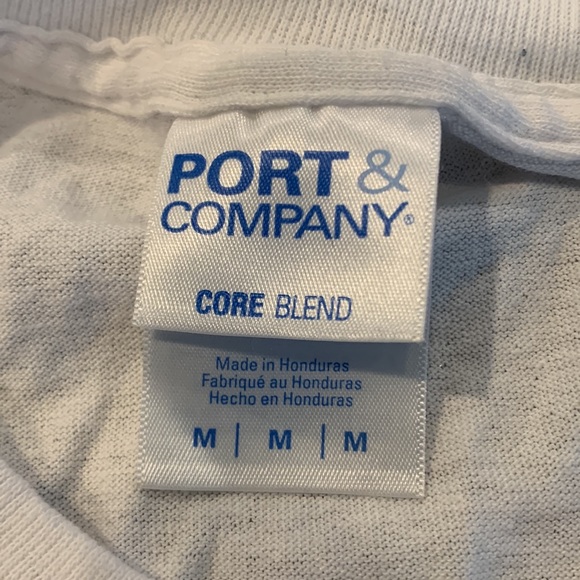 New Disney 50th Anniversary tshirt - Picture 3 of 6